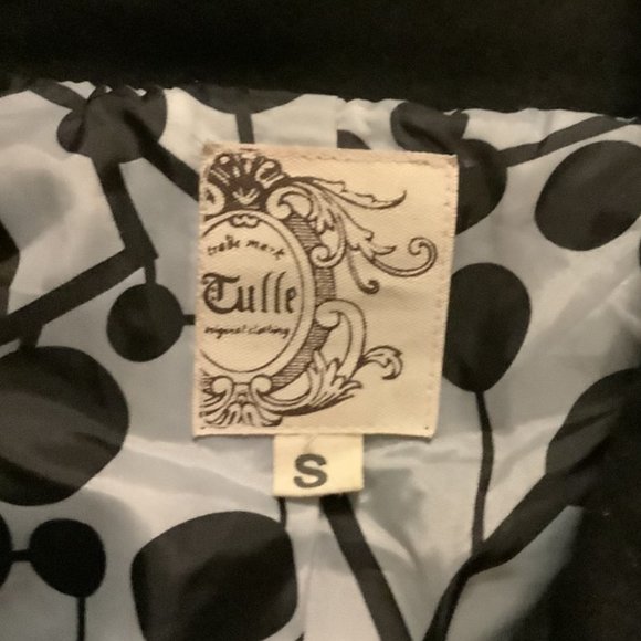 Tulle Black Wool Coat SMALL - Picture 3 of 4